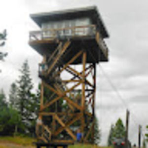 Meet your Posher, Leanne